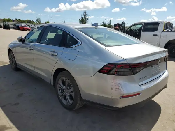 1HGCY1F38RA089967 2024 HONDA ACCORD - Image 2