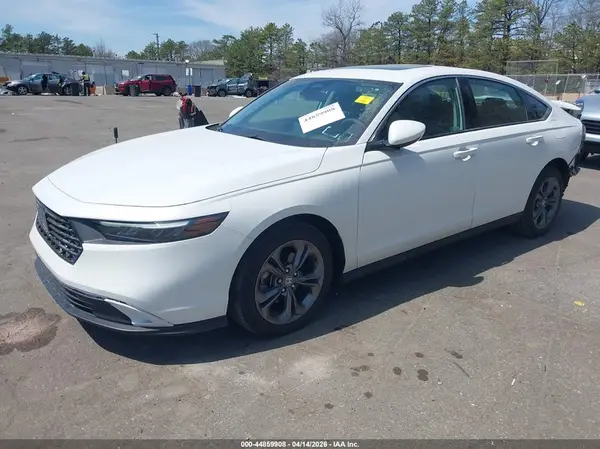 1HGCY1F38RA090021 2024 HONDA ACCORD - Image 2