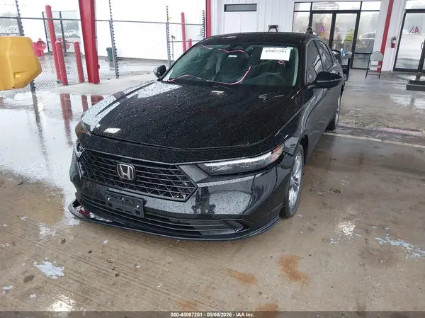 1HGCY1F38RA090441 2024 HONDA ACCORD - Image 2