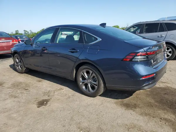 1HGCY1F39PA028429 2023 HONDA ACCORD - Image 2