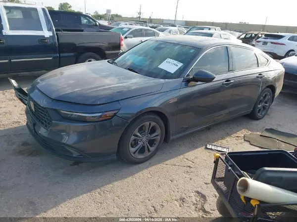 1HGCY1F39PA032920 2023 HONDA ACCORD - Image 2