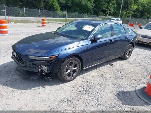 1HGCY1F39PA040080 2023 HONDA ACCORD - Image 2