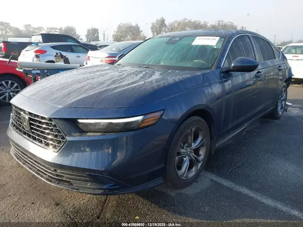 1HGCY1F39PA050088 2023 HONDA ACCORD - Image 2