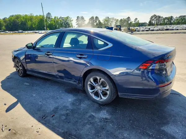1HGCY1F39PA050107 2023 HONDA ACCORD - Image 2