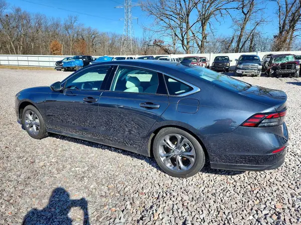 1HGCY1F39RA010189 2024 HONDA ACCORD - Image 2