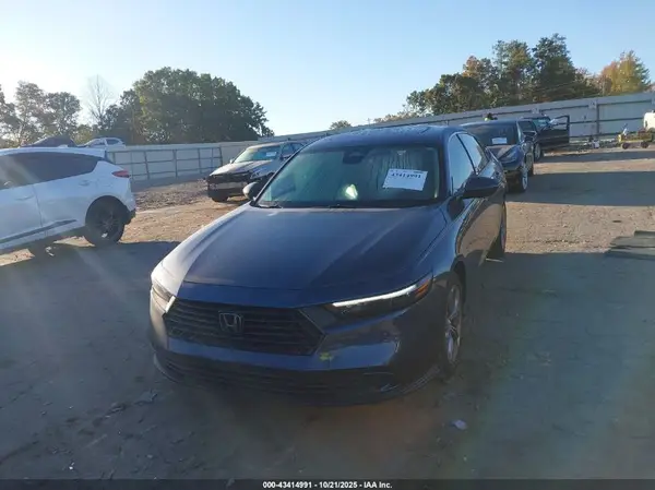 1HGCY1F39RA027767 2024 HONDA ACCORD - Image 2