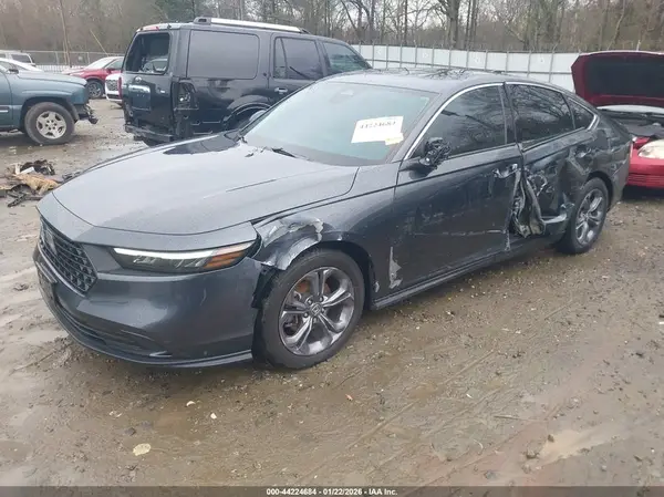 1HGCY1F39RA045914 2024 HONDA ACCORD - Image 2