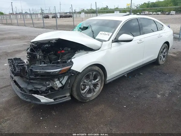 1HGCY1F39RA047842 2024 HONDA ACCORD - Image 2