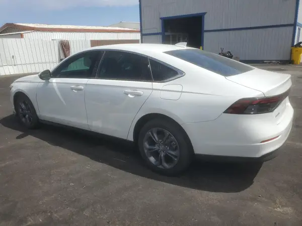 1HGCY1F39RA048473 2024 HONDA ACCORD - Image 2