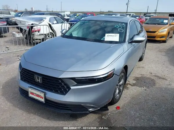 1HGCY1F39RA048926 2024 HONDA ACCORD - Image 2