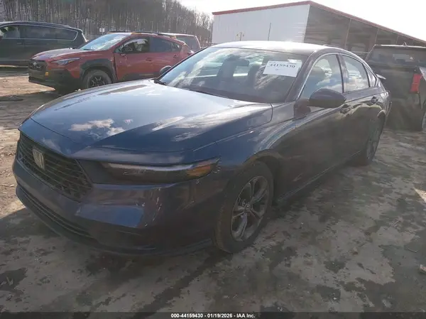 1HGCY1F39RA049042 2024 HONDA ACCORD - Image 2