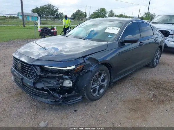 1HGCY1F39RA053706 2024 HONDA ACCORD - Image 2