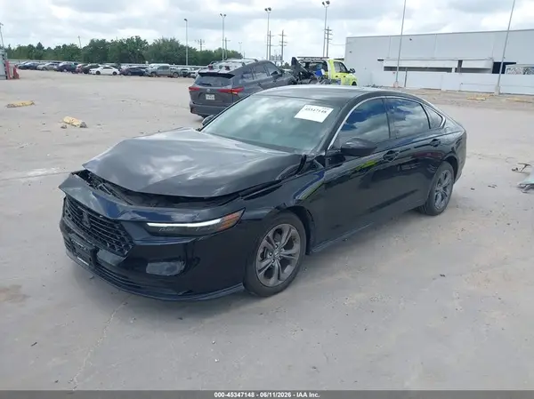 1HGCY1F39RA055925 2024 HONDA ACCORD - Image 2