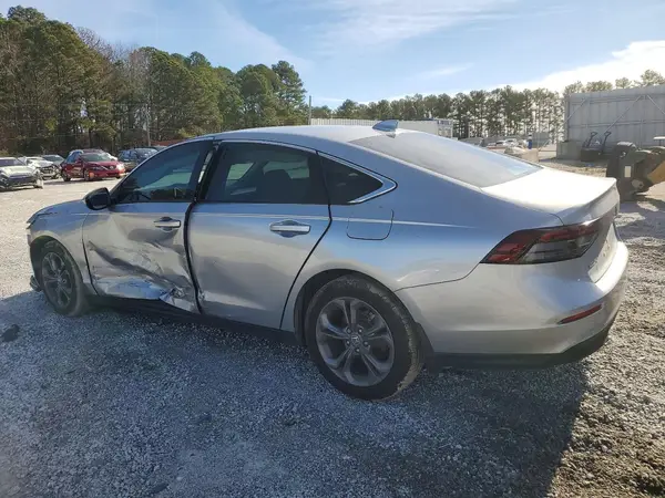 1HGCY1F39RA062566 2024 HONDA ACCORD - Image 2