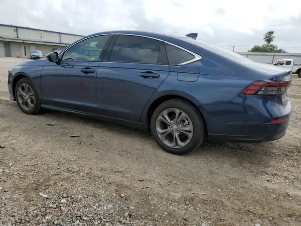1HGCY1F39RA090819 2024 HONDA ACCORD - Image 2