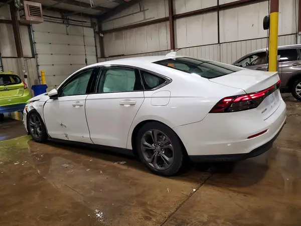 1HGCY1F3XPA002910 2023 HONDA ACCORD - Image 2