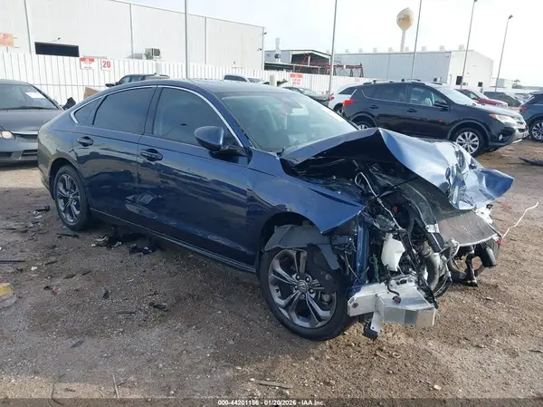 1HGCY1F3XPA009811 2023 HONDA ACCORD - Image 1