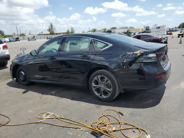1HGCY1F3XPA012286 2023 HONDA ACCORD - Image 2