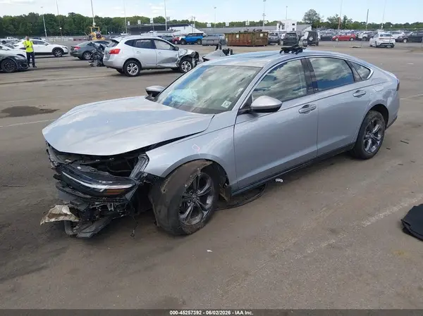 1HGCY1F3XPA020551 2023 HONDA ACCORD - Image 2