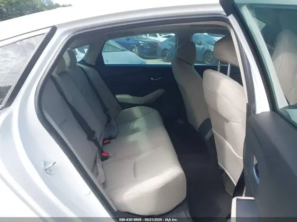 1HGCY1F3XPA031940 2023 HONDA ACCORD - Image 8