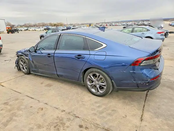 1HGCY1F3XPA034868 2023 HONDA ACCORD - Image 2
