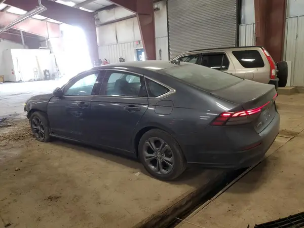 1HGCY1F3XPA044297 2023 HONDA ACCORD - Image 2