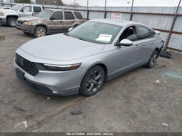 1HGCY1F3XPA052495 2023 HONDA ACCORD - Image 2