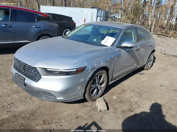1HGCY1F3XPA060046 2023 HONDA ACCORD - Image 2