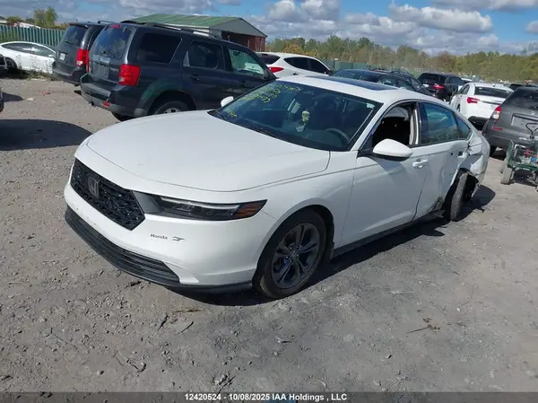 1HGCY1F3XPA800422 2023 HONDA ACCORD - Image 2