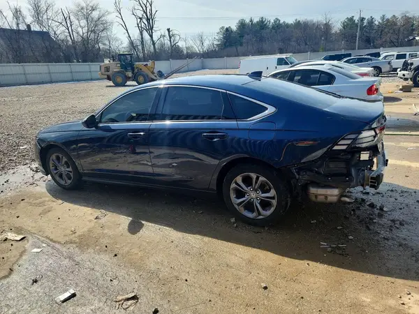 1HGCY1F3XRA004112 2024 HONDA ACCORD - Image 2