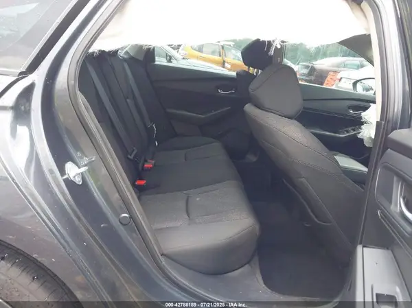 1HGCY1F3XRA006801 2024 HONDA ACCORD - Image 8