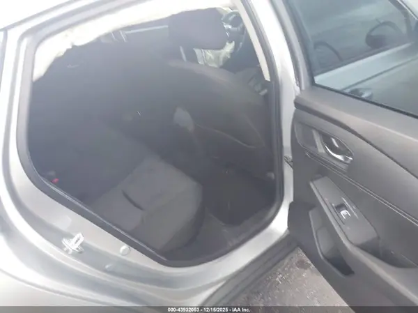 1HGCY1F3XRA007608 2024 HONDA ACCORD - Image 8