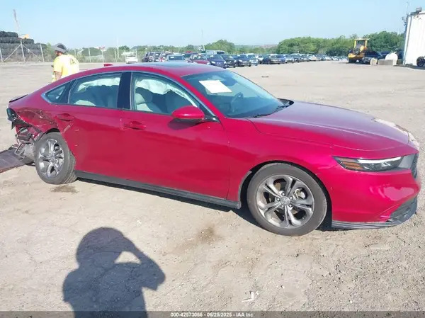 1HGCY1F3XRA015742 2024 HONDA ACCORD - Image 1