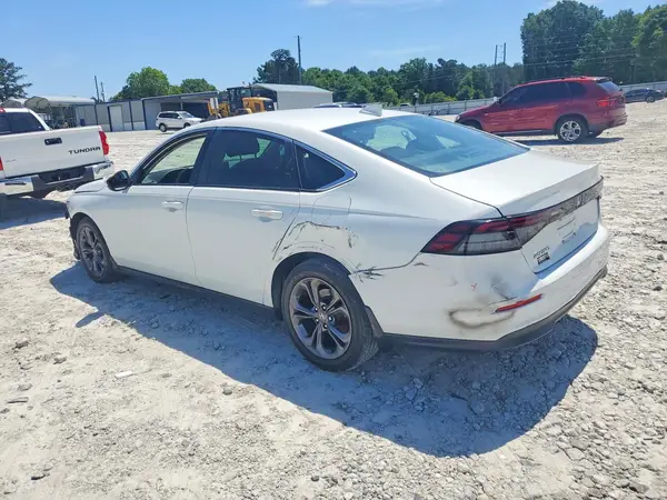 1HGCY1F3XRA026112 2024 HONDA ACCORD - Image 2