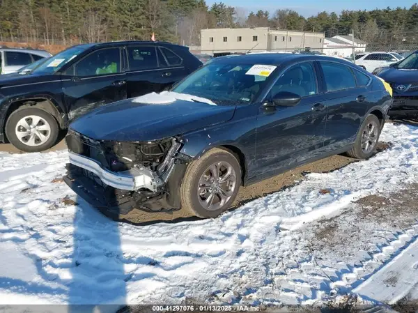 1HGCY1F3XRA026983 2024 HONDA ACCORD - Image 2