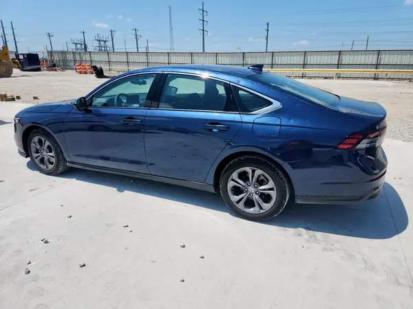 1HGCY1F3XRA028314 2024 HONDA ACCORD - Image 2