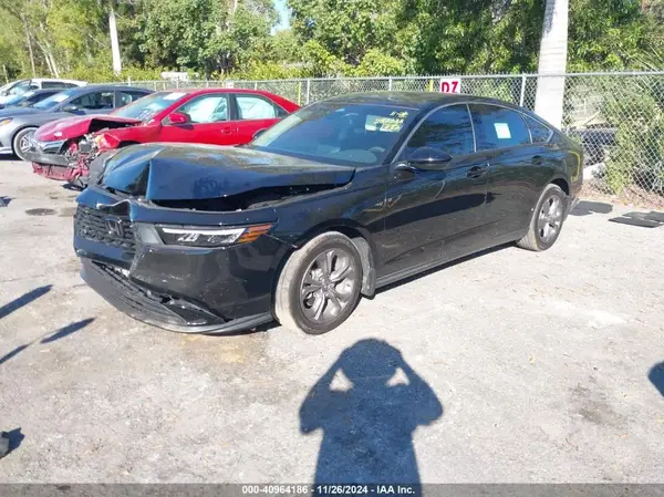 1HGCY1F3XRA031732 2024 HONDA ACCORD - Image 2
