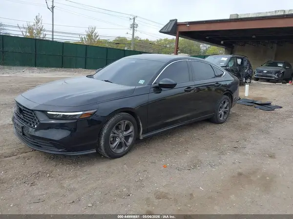 1HGCY1F3XRA031925 2024 HONDA ACCORD - Image 2
