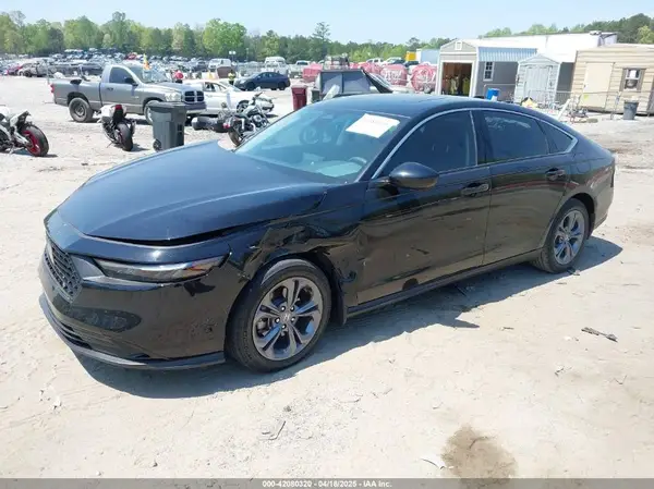 1HGCY1F3XRA032749 2024 HONDA ACCORD - Image 2