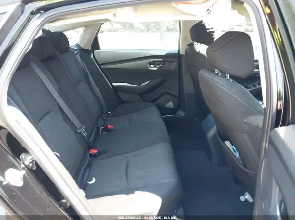 1HGCY1F3XRA032749 2024 HONDA ACCORD - Image 8