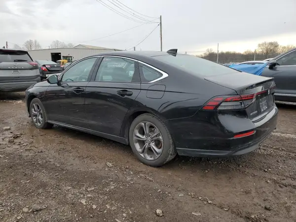 1HGCY1F3XRA043511 2024 HONDA ACCORD - Image 2