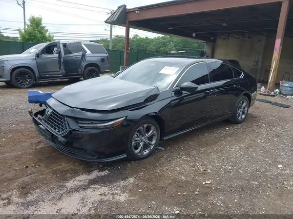 1HGCY1F3XRA044464 2024 HONDA ACCORD - Image 2