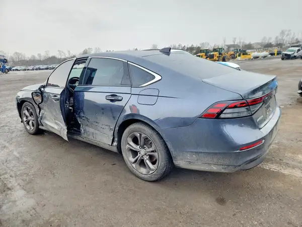 1HGCY1F3XRA050684 2024 HONDA ACCORD - Image 2