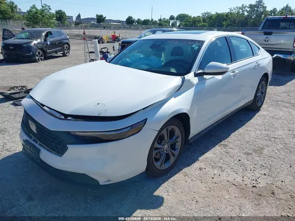 1HGCY1F3XRA054895 2024 HONDA ACCORD - Image 2