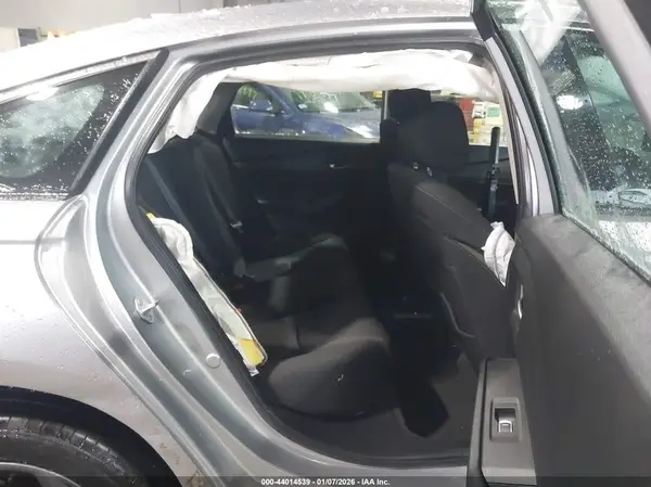 1HGCY1F3XRA058722 2024 HONDA ACCORD - Image 8
