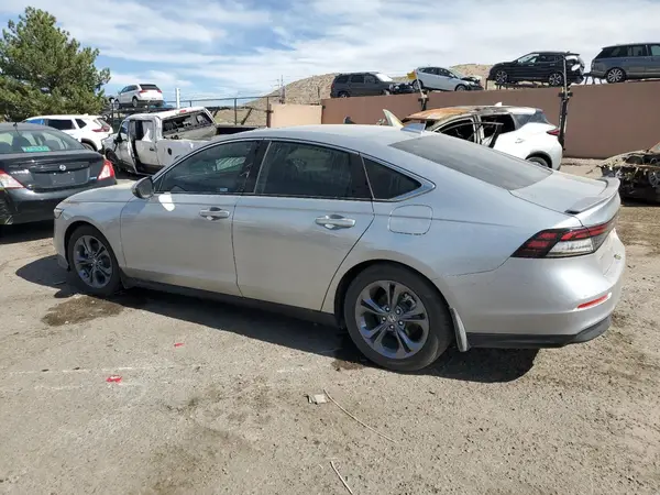 1HGCY1F3XRA058767 2024 HONDA ACCORD - Image 2