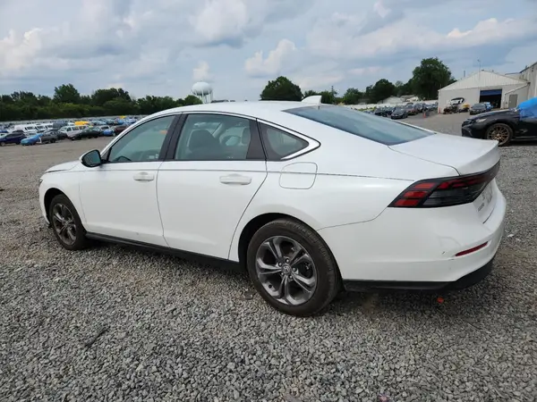 1HGCY1F3XRA061460 2024 HONDA ACCORD - Image 2