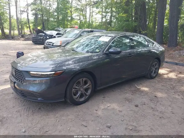 1HGCY1F3XRA083135 2024 HONDA ACCORD - Image 2