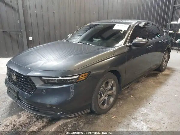 1HGCY1F3XRA083586 2024 HONDA ACCORD - Image 2