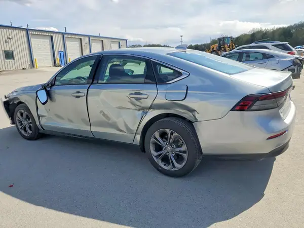 1HGCY1F3XRA086729 2024 HONDA ACCORD - Image 2
